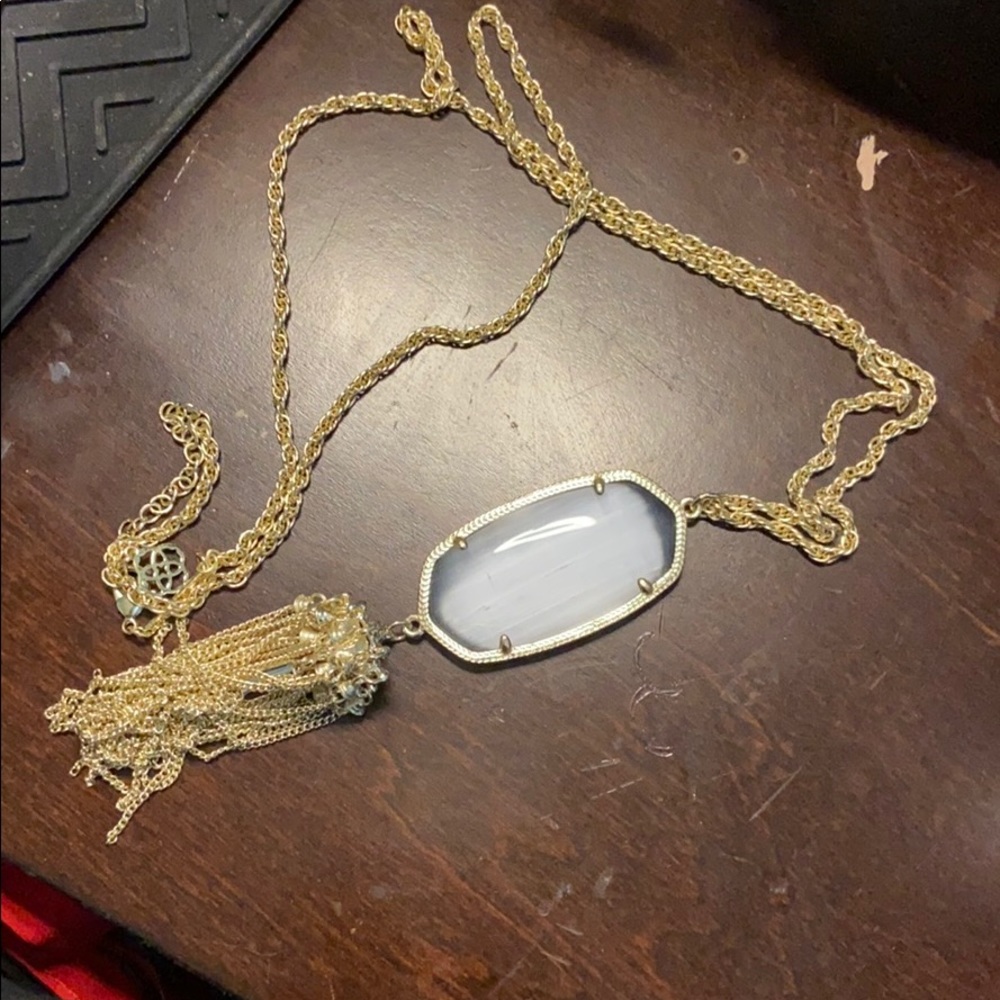 Kendra scott necklace